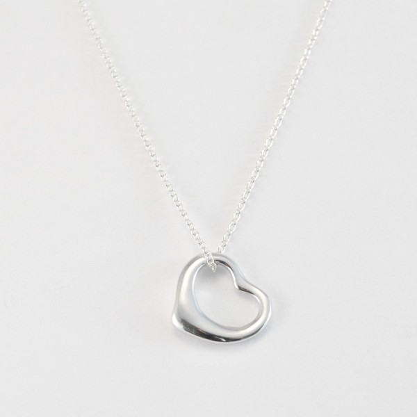 simple silver heart necklace