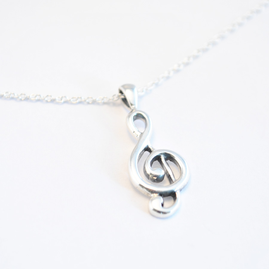 silver treble clef necklace